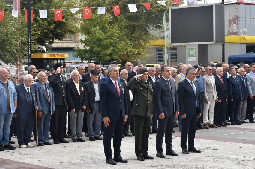 İlçemizde “19 Eylül Gaziler Günü” Münasebetiyle Program Düzenlendi